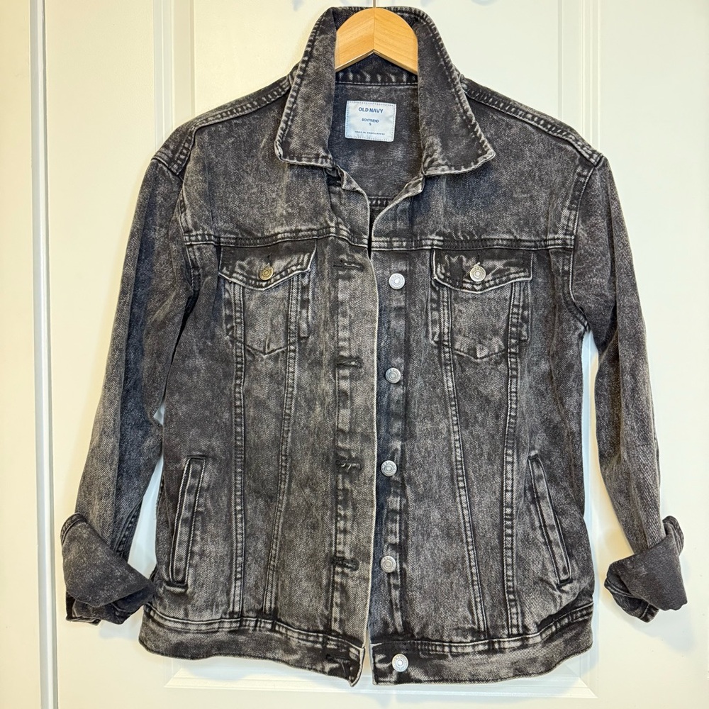 Old Navy Black Acid Wash Denim Jacket Size S | Edgy Vintage Look